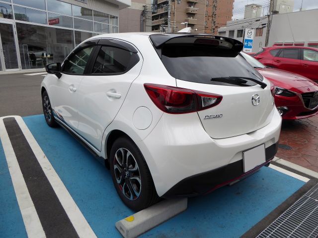 Mazda 2 Body Kits