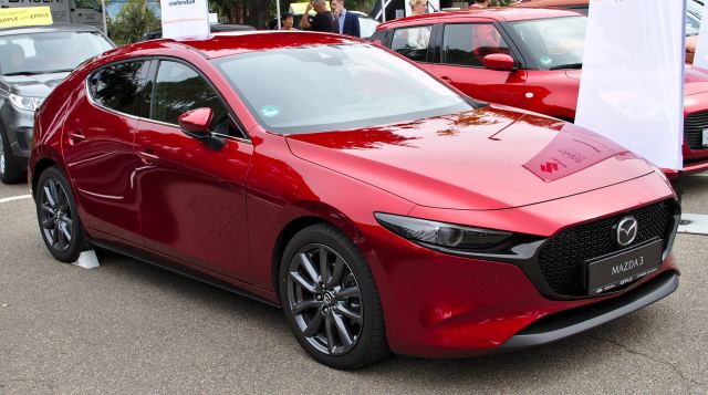 Mazda 3 Front Lip Skirt