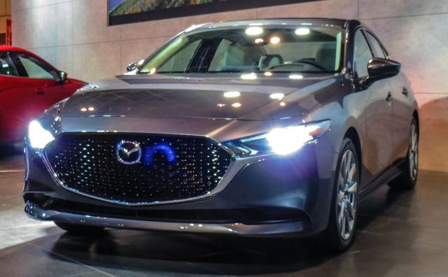 Hatchback Rear Spoiler | Mazda3 (2014-2018)